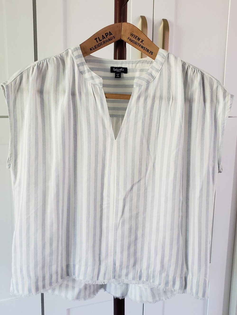 Splendid White and Light Gray Striped V-Neck Cap Sleeve Blouse